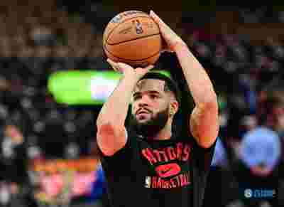 快船队明星球员恢复训练，期待复出