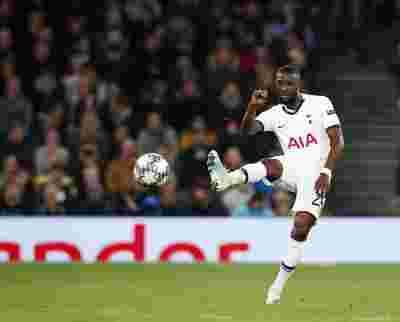 尤文图斯与AC米兰的对决成焦点