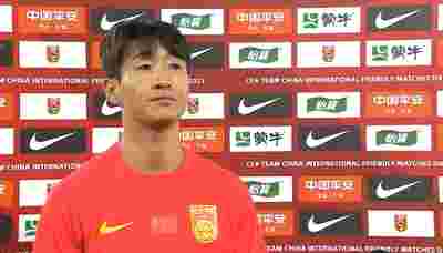 意甲：球迷热情不减，比赛氛围火爆