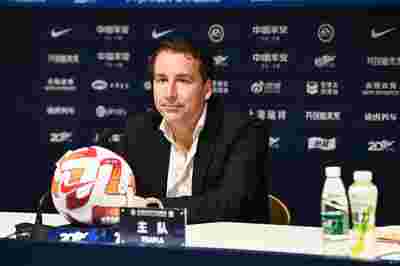 球迷热议：谁将成为本赛季欧冠冠军？