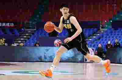 北控队击败广州队，取得两连胜