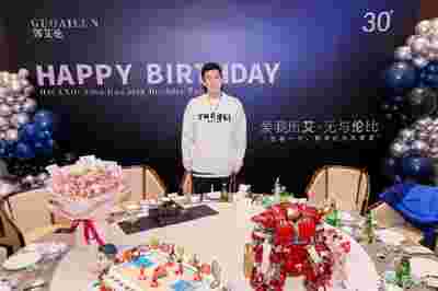 尼克斯队遭遇连败，教练面临压力