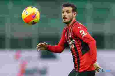 柏林联合与球迷共庆胜利，场面火爆