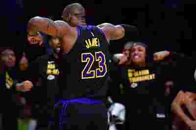 CBA球队战绩排名变化，争夺季后赛席位