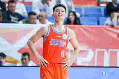 快船队交易动态，欲引进明星球员