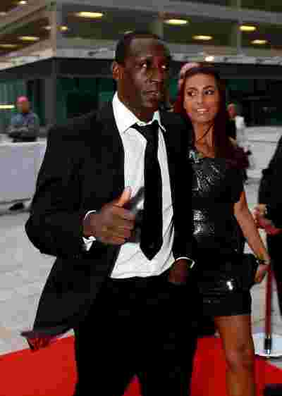 切尔西在主场小胜埃弗顿，继续追赶前列