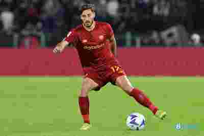 国际米兰主场胜热那亚，意甲榜首位置稳固