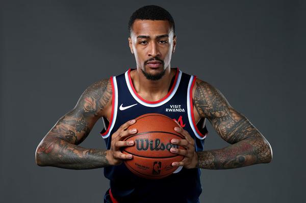 科林斯首发9场终送首次助攻，此前8场零助攻却有7次失误