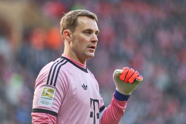 德天空：诺伊尔已从胃肠道感染中完全恢复，将出战今日比赛