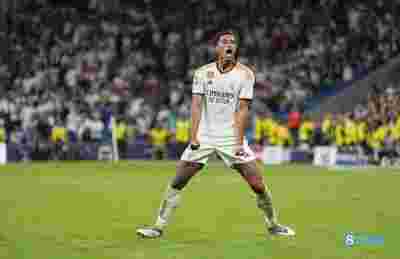 博洛尼亚与萨索洛的德比战引爆全城